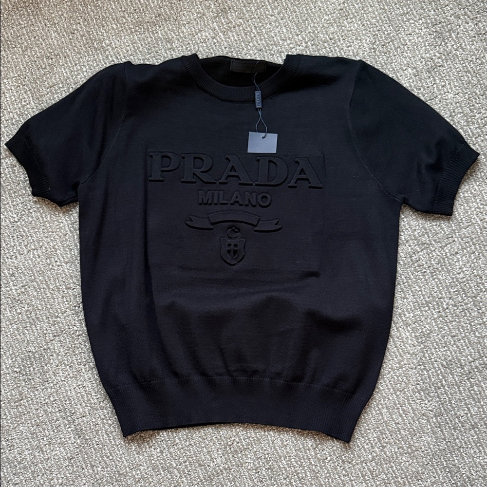New with Tag Fashion Prada Women L Black Crewneck Sweater